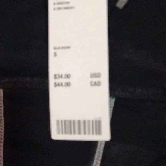 Urban outfitters black cami size small NWT - Picture 2 of 4